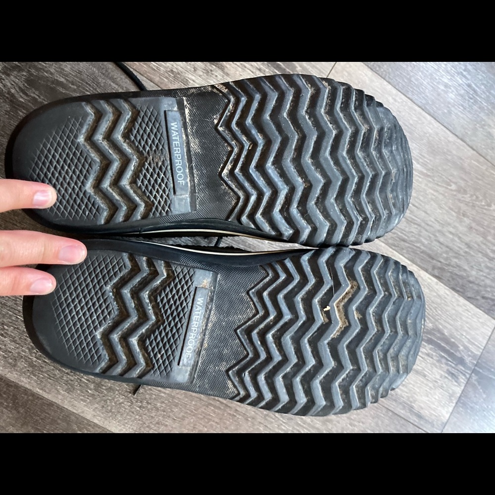 Sorel Rubber Boots - Picture 4 of 5
